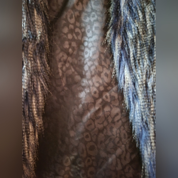 Buffalo David Britton faux fur dark blue & grey shaggy vest size Medium - Picture 3 of 4